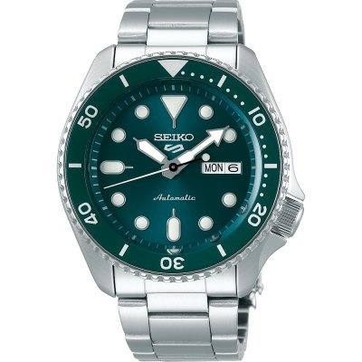 Seiko 5 Sports 42.5 mm Automatic diver