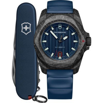 I.N.O.X. 41 mm Gift Set: Swiss Automatic Carbon Gents Watch with Victorinox Pocketknife